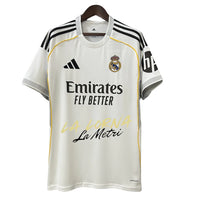 Camiseta Metrika y Lorna x Real Madrid CF