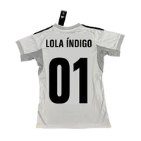 Camiseta Real Madrid x Lola Índigo