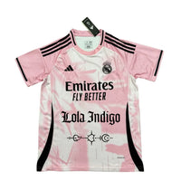 Camiseta Lola Índigo x Real Madrid