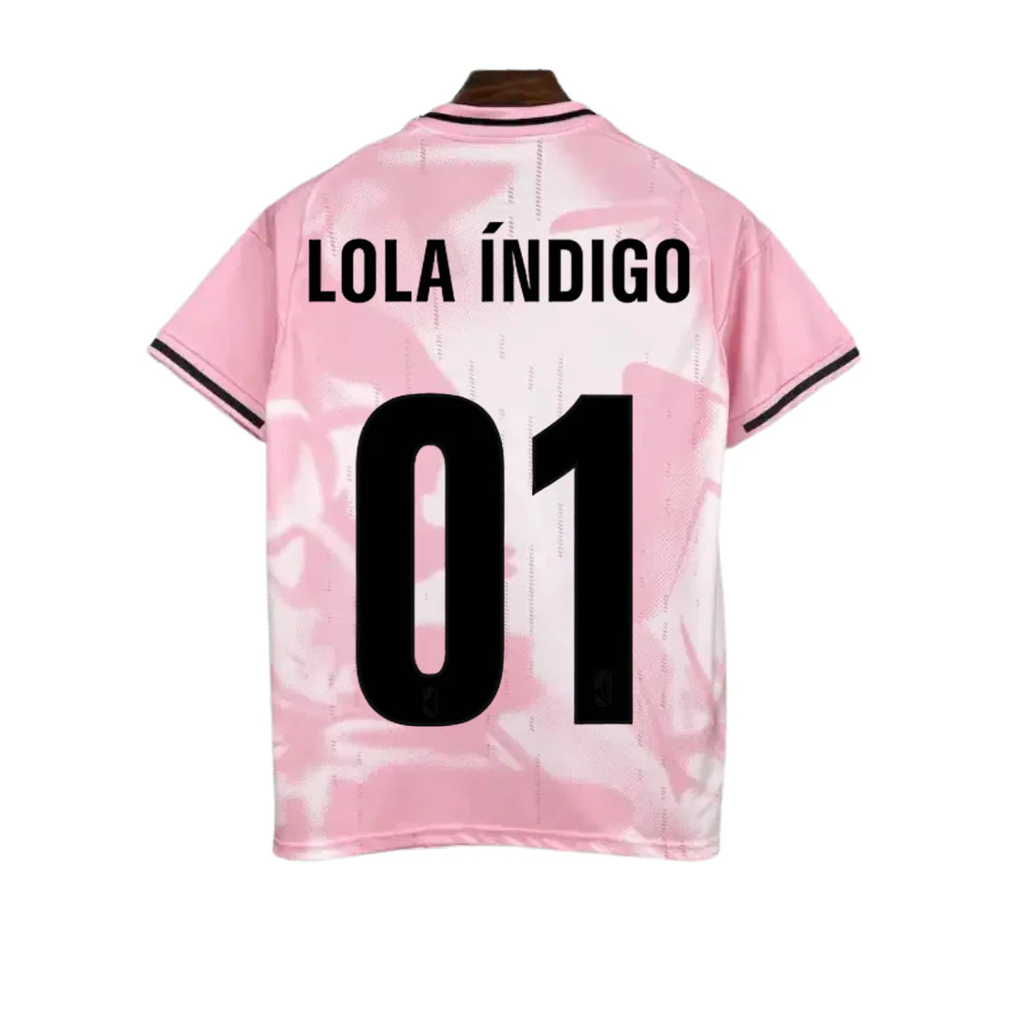 Camiseta Lola Índigo x Real Madrid