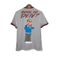 Camiseta Dei V x Sevilla