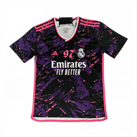Camiseta Real Madrid x Omar Courtz