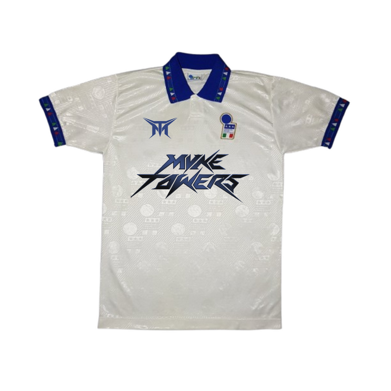 Camiseta Italia x Myke Towers